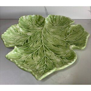 Vintage Ceramic Handmade by Grace 73 Cabbage Leaf Yellow Green Size 13in x 14in